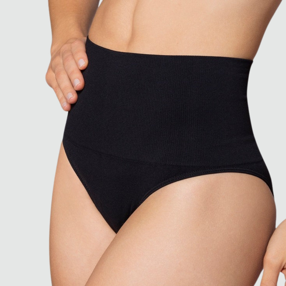 Calcinha Redutora Loba Cygnuss - Lingerie confortável modeladora em microfibra, ajuste perfeito e sem costura para um toque sofisticado.