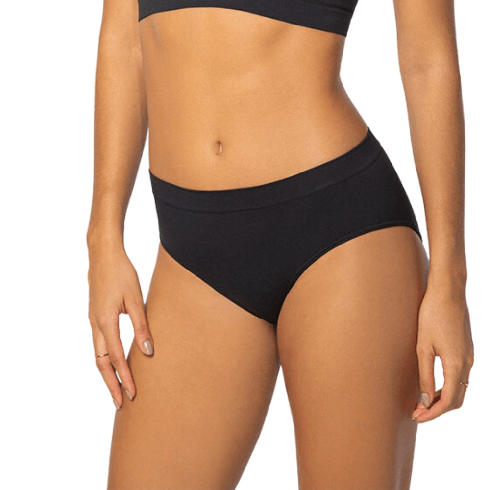 Calcinha Control Top Cygnuss x Lupo - Lingerie Confortável e Sofisticada com Ajuste Perfeito e Tecido Respirável.