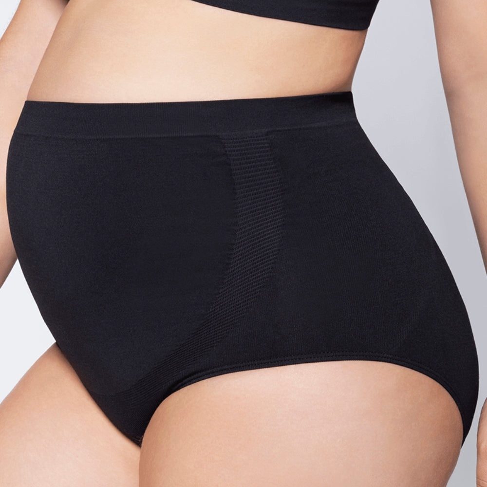 Cygnuss Calcinha Gestante Microfibra, anatômico para conforto e suporte durante a gravidez, colab com Lupo.