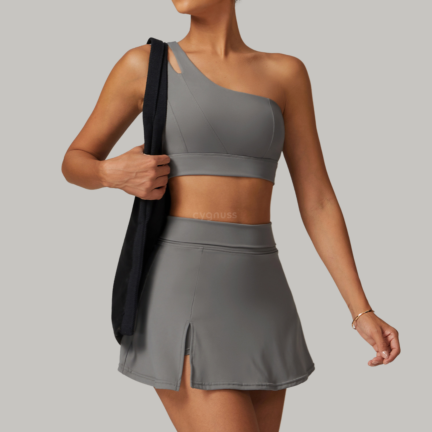 Conjunto Dinamyc - Sujetador deportivo y pantalones cortos