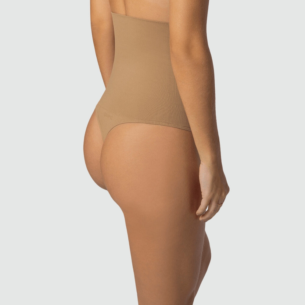 Calcinha Slim Redutora Fio Dental em tecido respirável para conforto e ajuste perfeito, ideal para modelagem discreta.