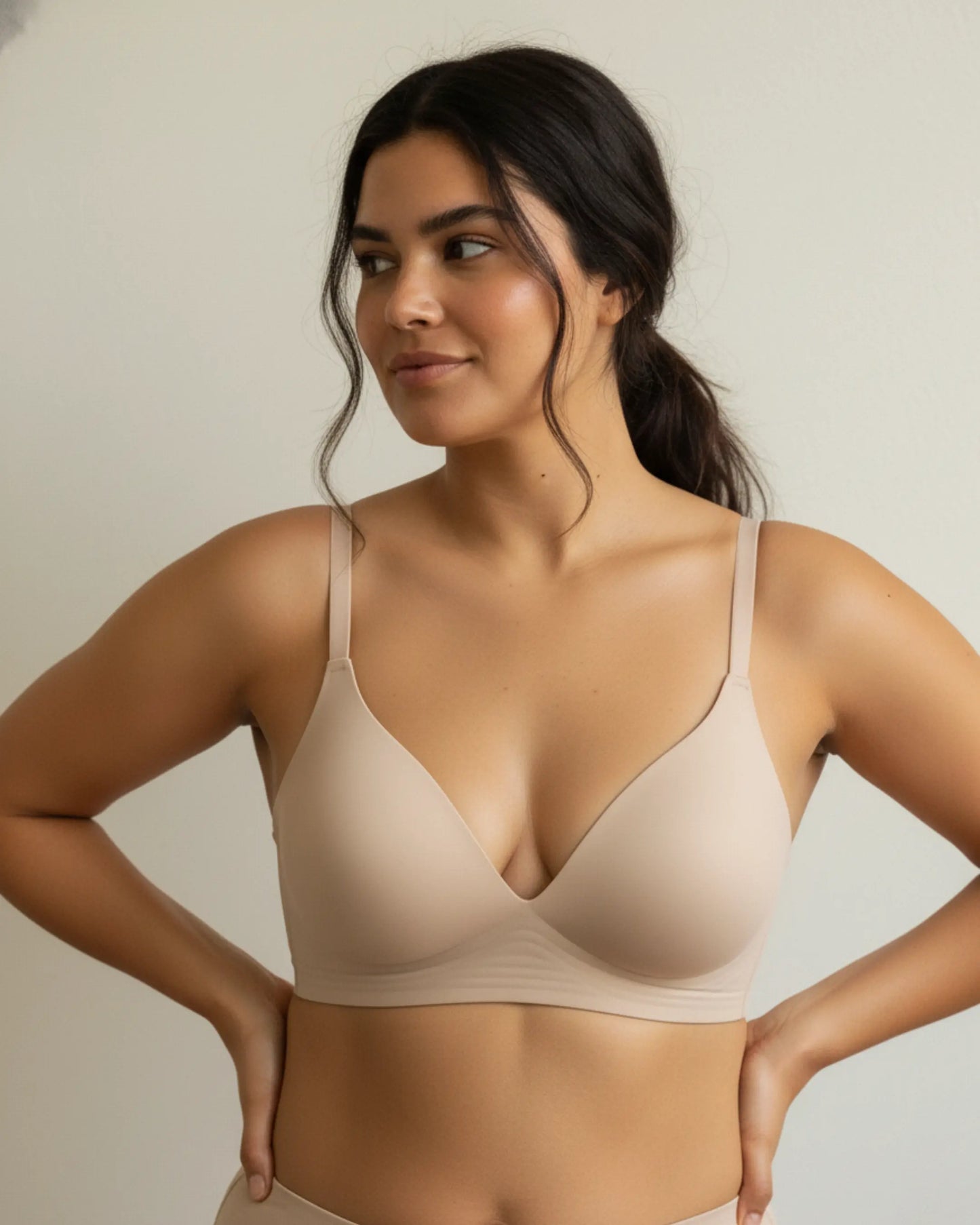 Sujetador Premium Comfort con tirantes finos: ligereza con tirantes finos y aterciopelados