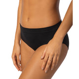 Calcinha Control Top Cygnuss x Lupo, lingerie feminina sem costura, respirável e confortável, para ajuste perfeito e uso diário.
