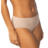 Calcinha Control Top Cygnuss x Lupo - lingerie confortável e elegante com tecido respirável e ajuste perfeito.