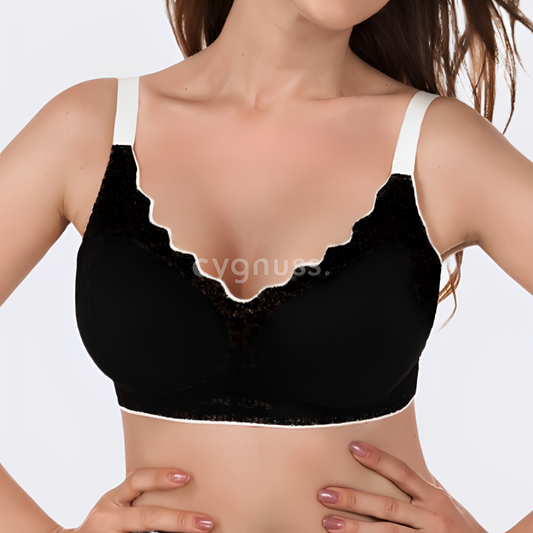 Esse sutiã proporciona uma experiência de uso excepcional, graças ao tecido incrivelmente confortável, macio e respirável. Suas alças aveludadas e reguláveis oferecem sustentação sem sacrificar o conforto dos ombros. Com abas laterais largas, ele proporciona um ajuste perfeito e disfarça as gordurinhas do flanco. A versatilidade do bojo removível e o fecho regulável garantem um encaixe personalizado.