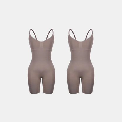 Imagem dupla do Body Elegance Modelador cinza, com alças finas e modelagem que proporciona elegância e conforto, disponível em dois tamanhos.