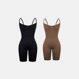 Imagem dupla do Body Elegance Modelador em preto e marrom, destacando sua modelagem confortável e elegante, com alças finas e design perfeito para o contorno do corpo.