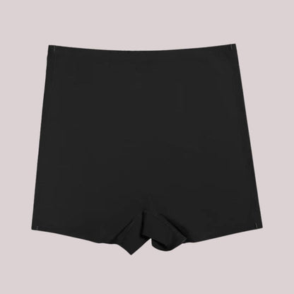 Short Segunda Pele na cor preta, com modelagem sem costura e acabamento suave, proporcionando conforto e discrição. Ideal para ser usado diariamente sob roupas.