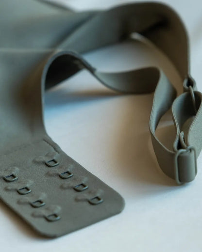 Sujetador Premium Comfort con tirantes finos: ligereza con tirantes finos y aterciopelados 