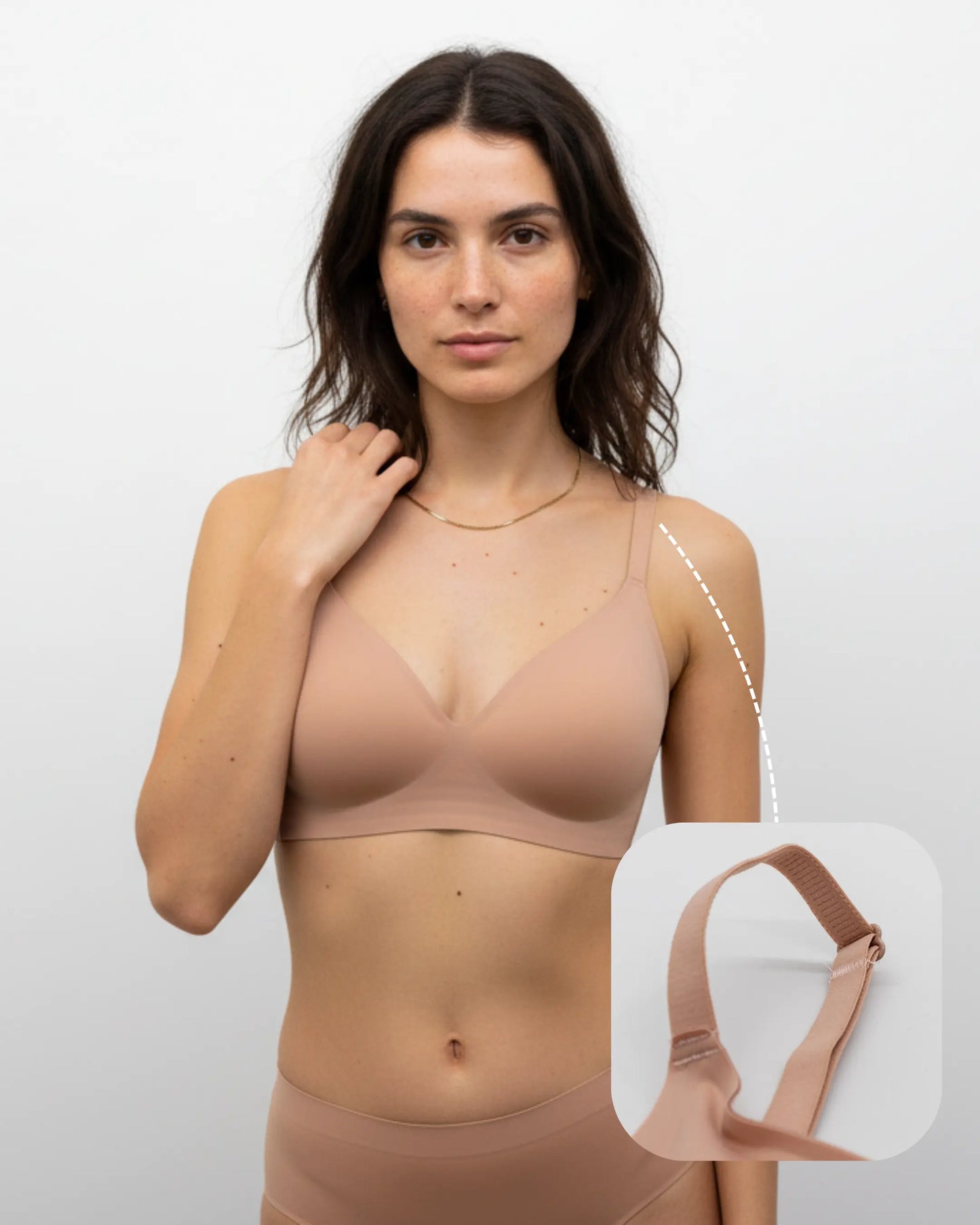 Sujetador Premium Comfort con tirantes finos: ligereza con tirantes finos y aterciopelados 
