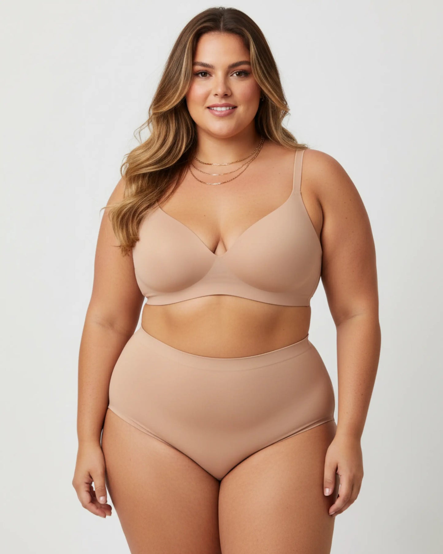 Sujetador Premium Comfort con tirantes finos: ligereza con tirantes finos y aterciopelados 