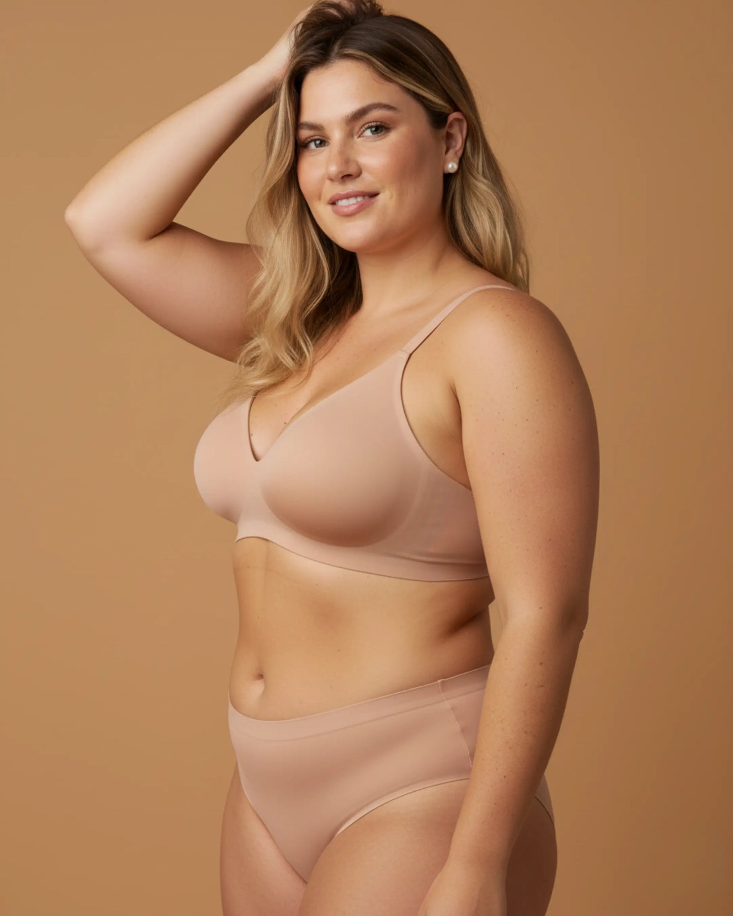 Sujetador Premium Comfort con tirantes finos: ligereza con tirantes finos y aterciopelados 